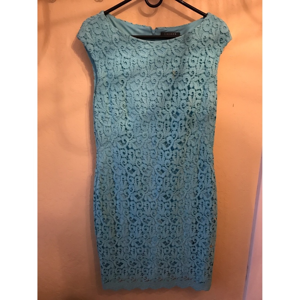 GUC Lauren by Ralph Lauren Lace Dress